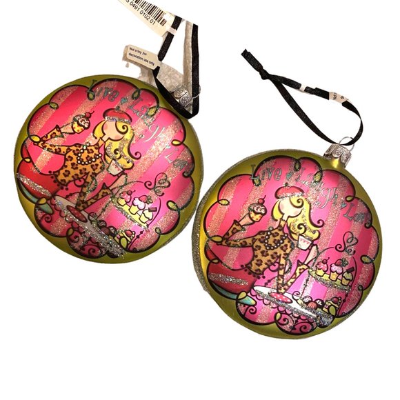 NWT - Set of Two Glass Blown & Hand Decorated Ornaments - Picture 7 of 9